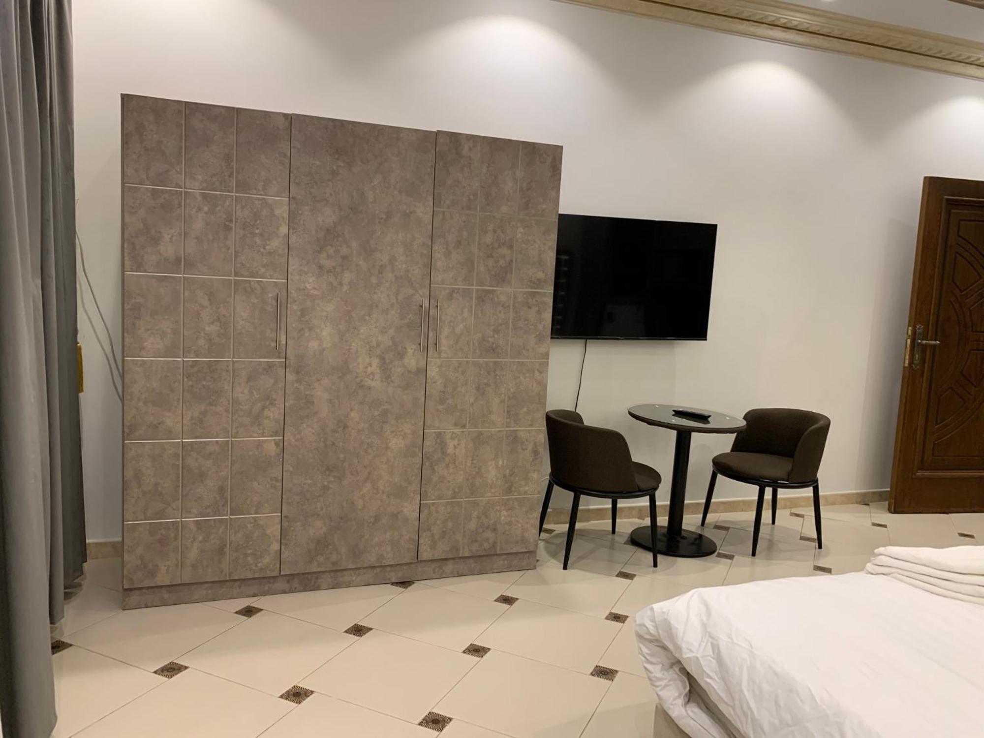 Friday Suites Al Ula Buitenkant foto
