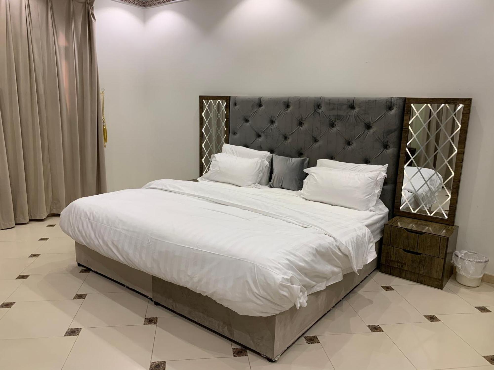 Friday Suites Al Ula Buitenkant foto
