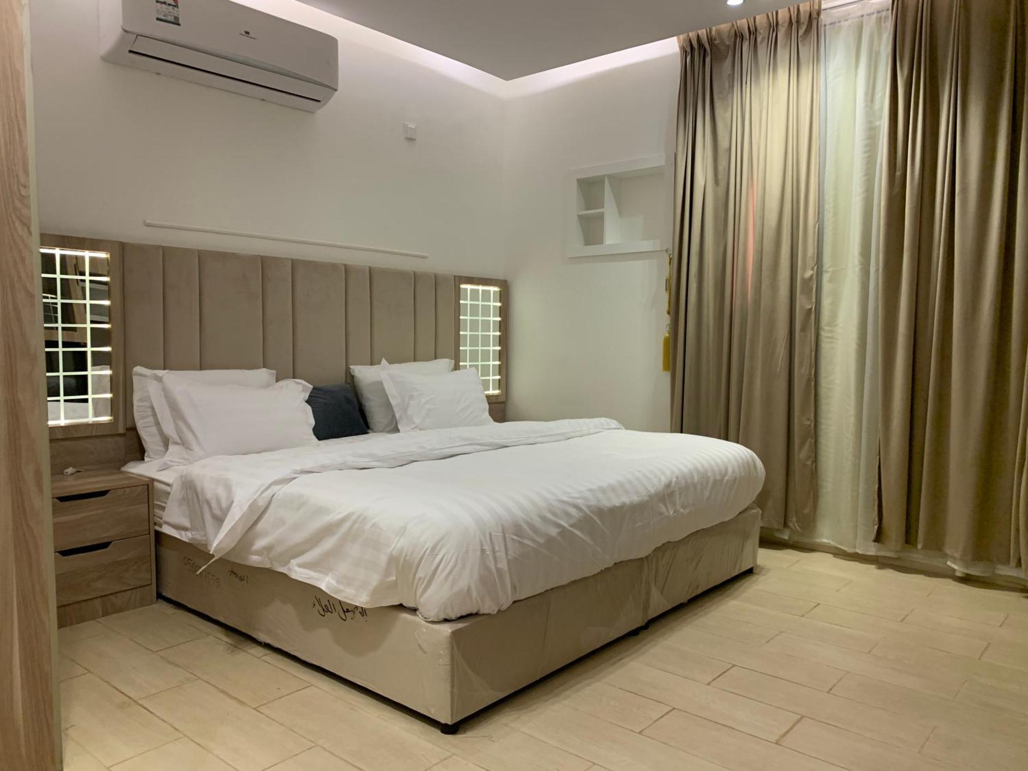 Friday Suites Al Ula Buitenkant foto
