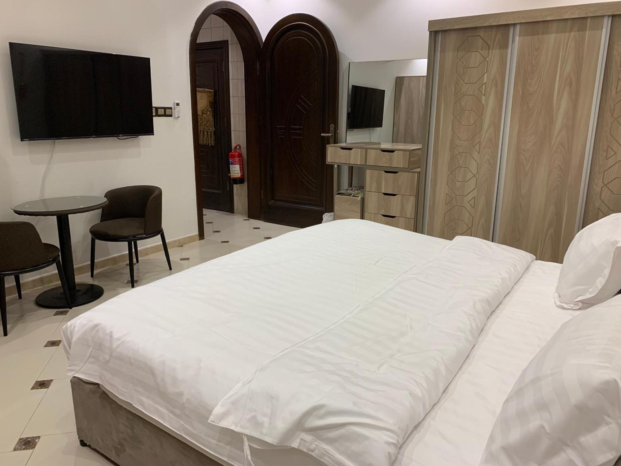 Friday Suites Al Ula Buitenkant foto