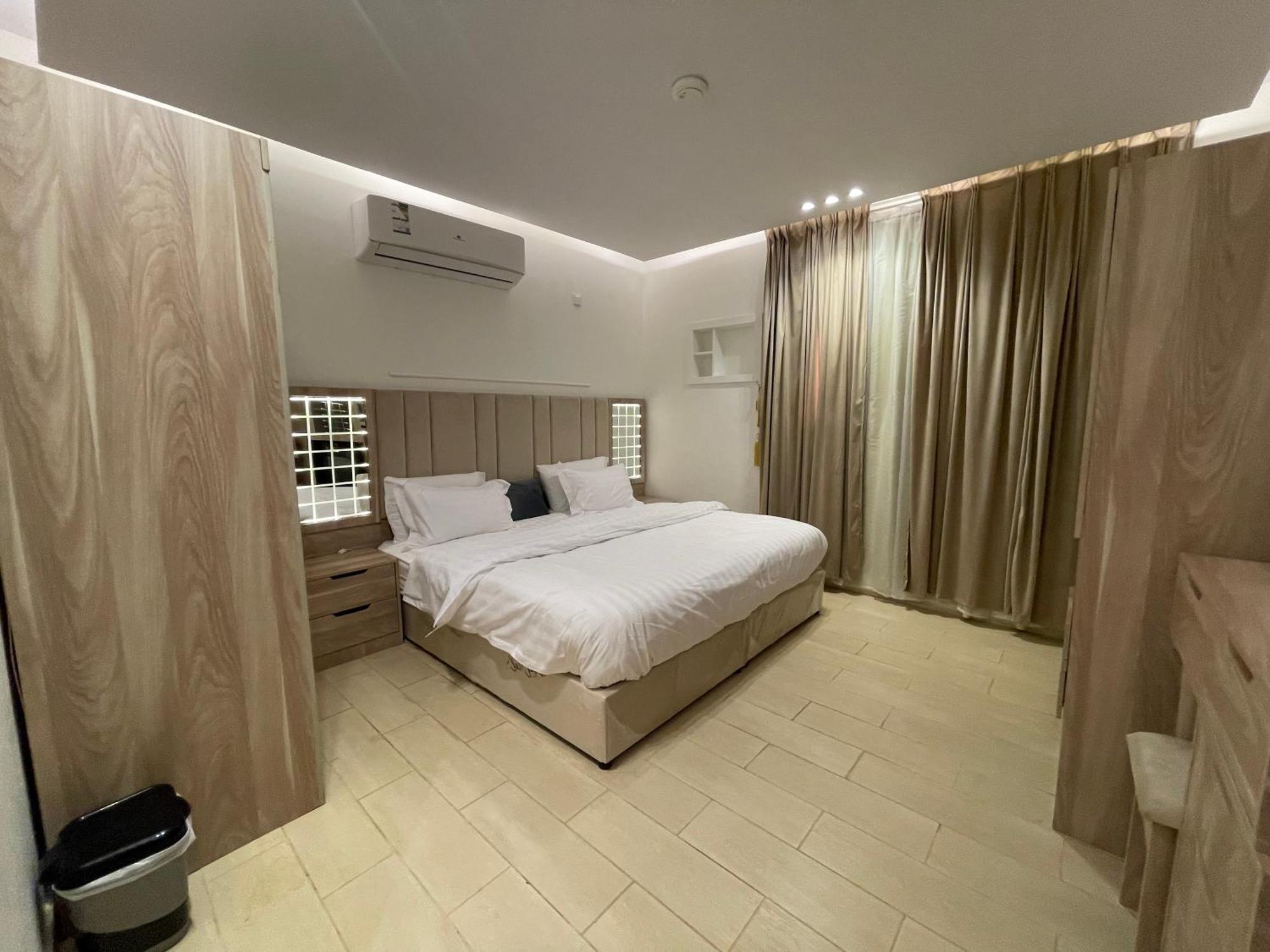 Friday Suites Al Ula Buitenkant foto