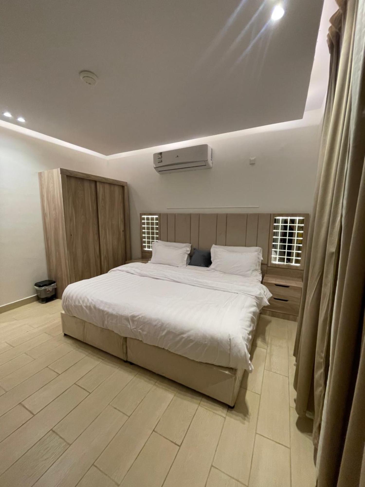 Friday Suites Al Ula Buitenkant foto