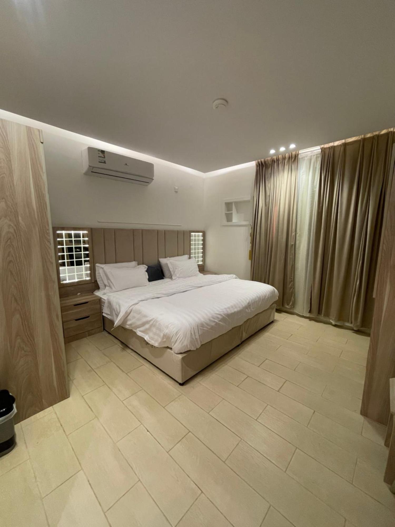 Friday Suites Al Ula Buitenkant foto